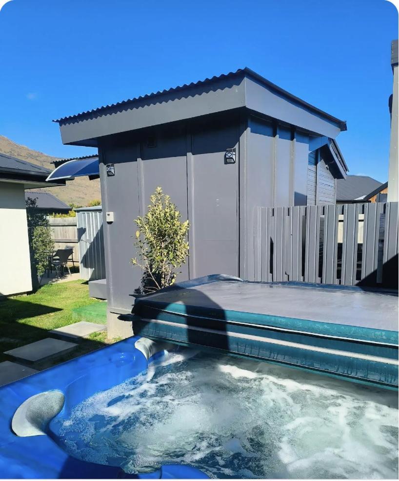 Gorgeous Cabin - Spa Pool! Queenstown Exterior foto